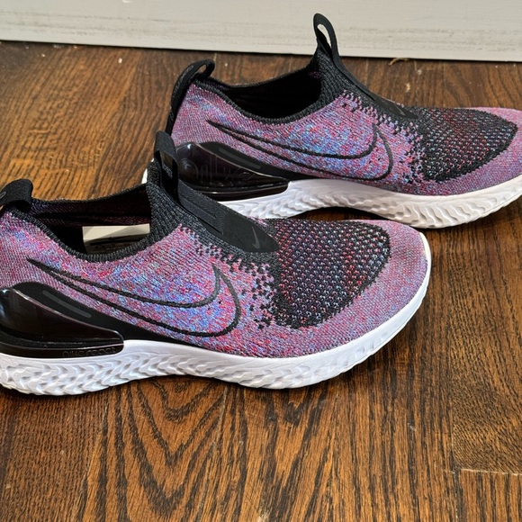 Nike Womens Epic Phantom React Flyknit Running Shoes Purple Marled 5.5 - Picture 3 of 6